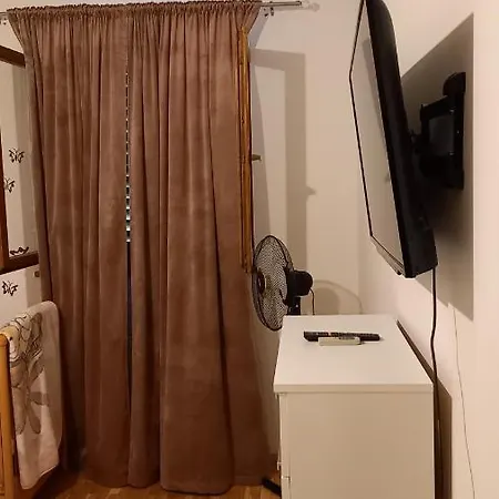 Apartman Elena Apartment